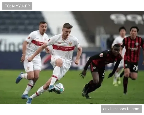 斯图加特边路再发力，状态回升助球队连战连胜