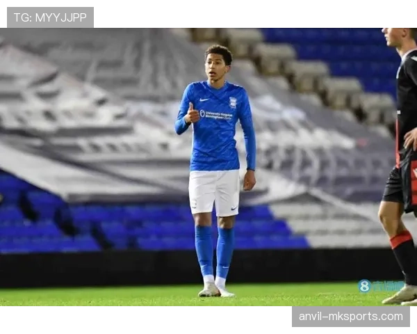 贝林厄姆伯明翰新球场绯闻 贝林厄姆伯明翰新球场绯闻